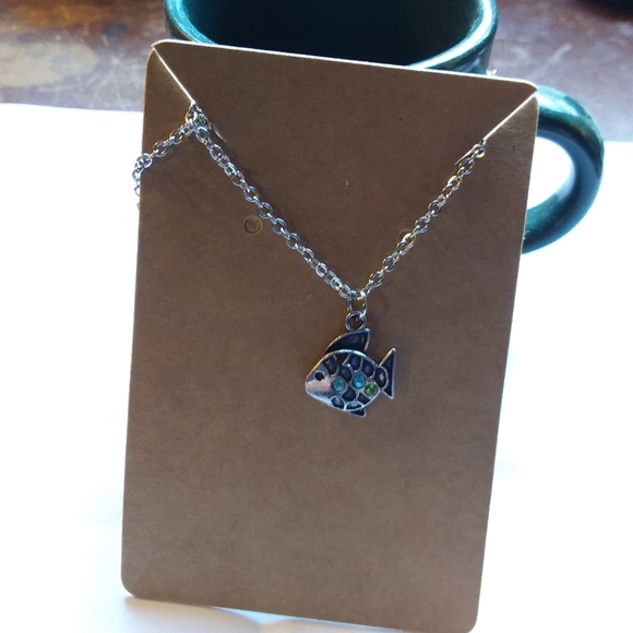 Fish Necklace - Picture 2 of 4